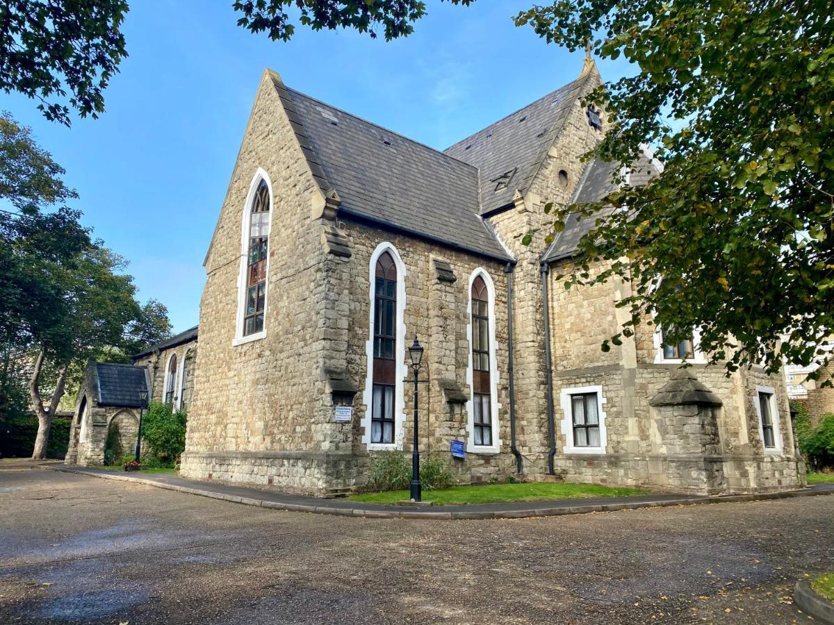 Rare 1-Bed Church Converted Apartment In Londres Extérieur photo