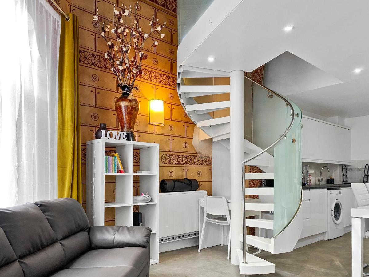 Rare 1-Bed Church Converted Apartment In Londres Extérieur photo